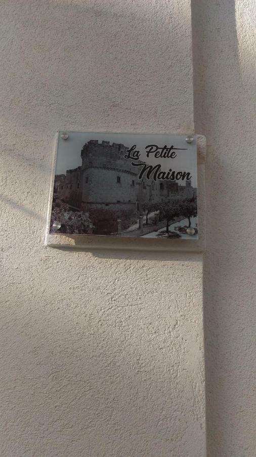 La Petite Maison Villa Carovigno Buitenkant foto